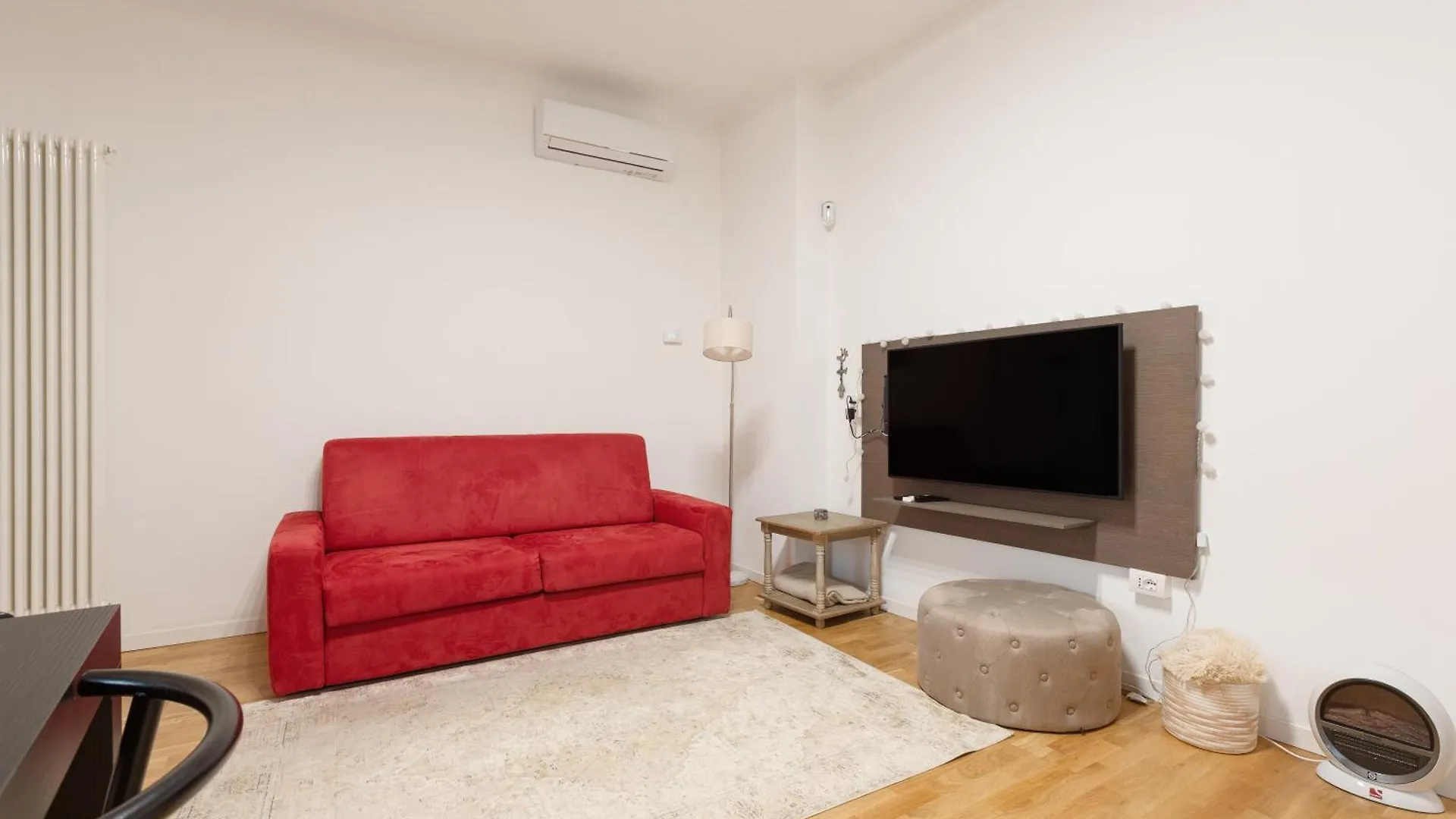Darsena Navigli & Porta Genova M2 - Modern Apt! Apartment Milan 0*,  Italy