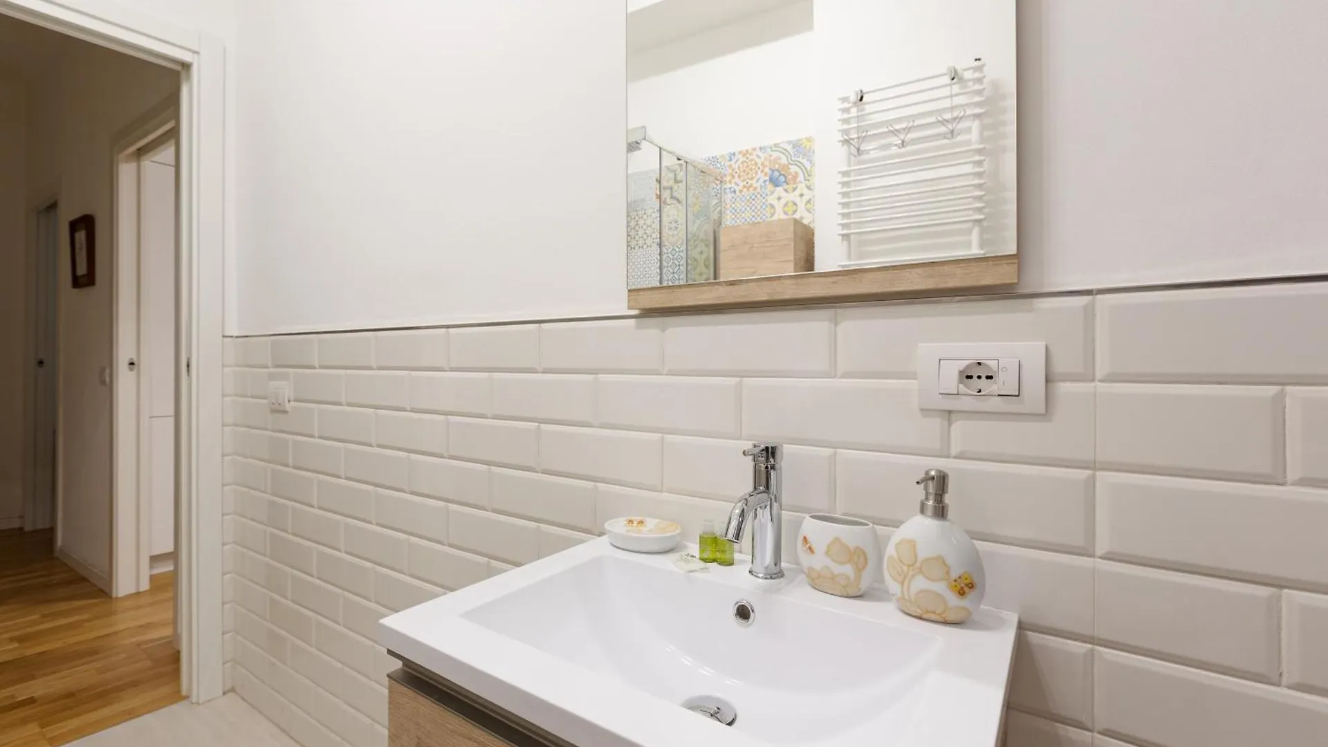 Darsena Navigli & Porta Genova M2 - Modern Apt! Apartment Milan